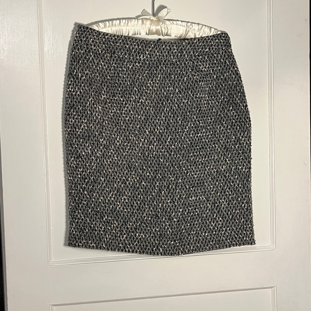 Brooks Brothers Black and White Pencil Skirt Size 6 Timeless and Classic